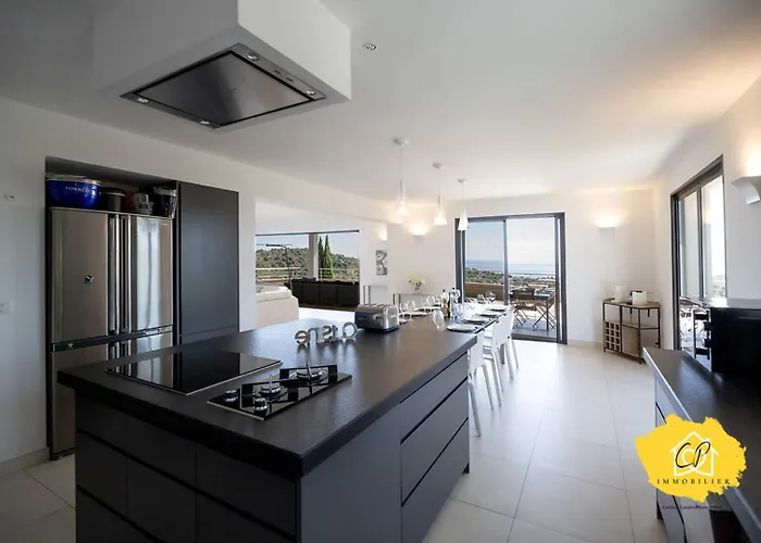 D'exception 4 Chambres, Piscine, Vue