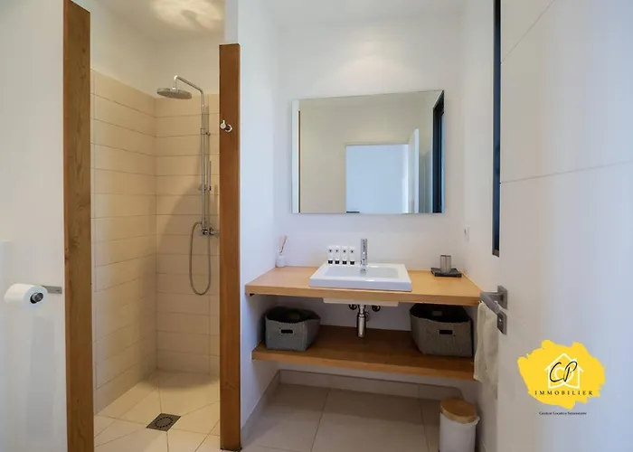 D'exception 4 Chambres, Piscine, Vue Villa