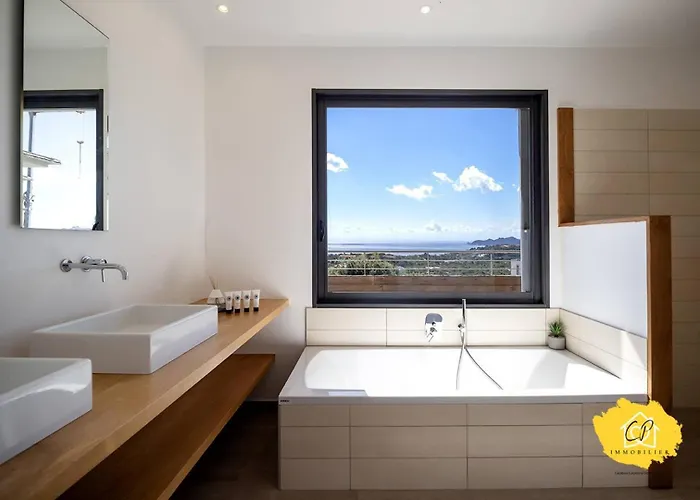 Villa D'exception 4 Chambres, Piscine, Vue *